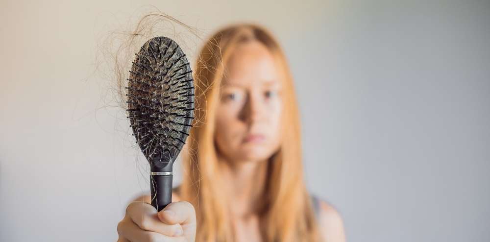 Causes of Hair Loss in Women and Treatment Options 2 hair transplantation bad food 1